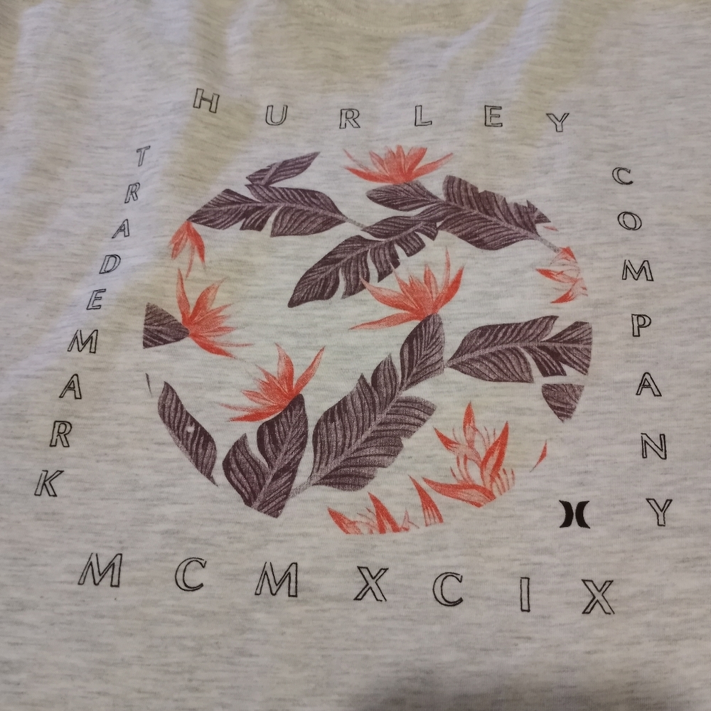 Hurley tee